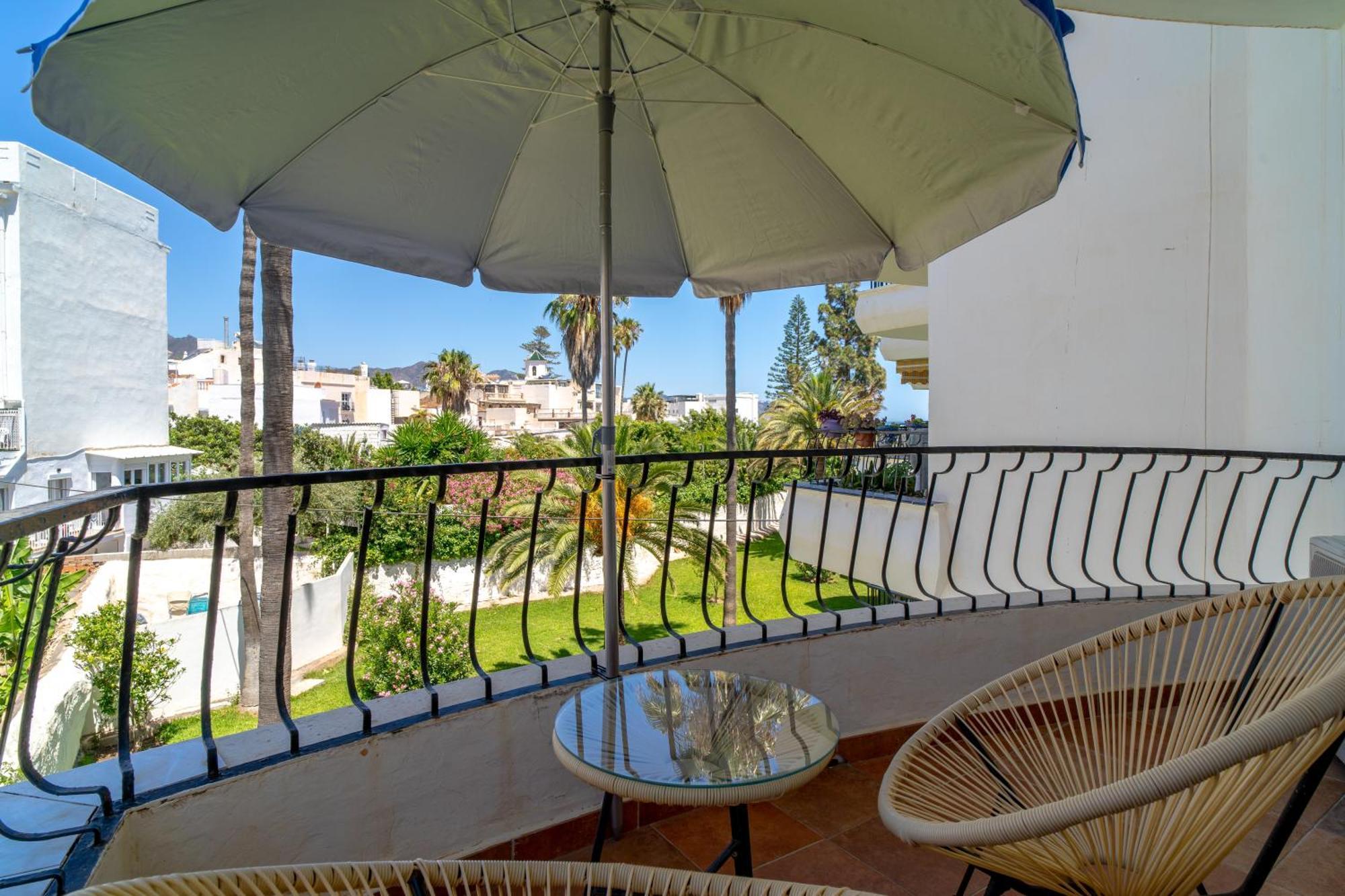 Acapulco Playa 301 Apartments Casasol Нерха Екстериор снимка